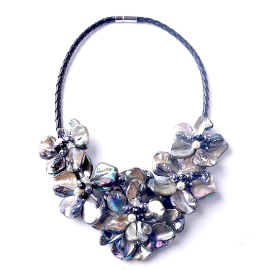 Boucles d'oreilles en métal et maille pour femme