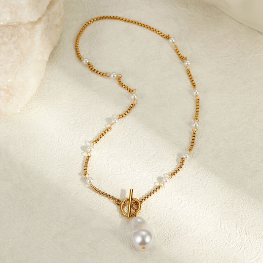 Timeless Pearl Necklace
