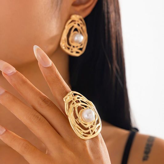 Boucles d'oreilles en métal et maille pour femme