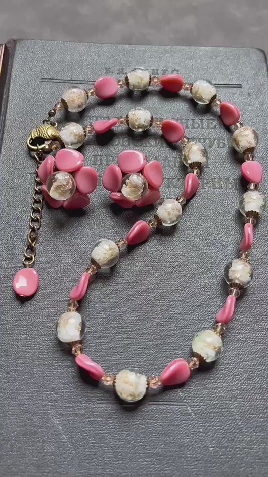 Boucles d'oreilles en métal et maille pour femme